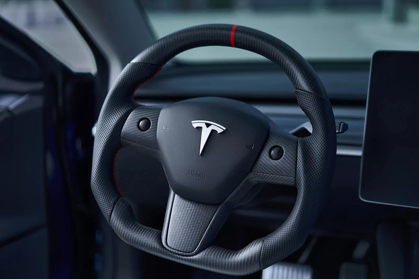 Tesla Model 3/Y Matte Carbon Fiber Steering Wheel Replacement